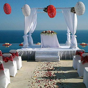 Свадьба на Утёсе острова Бали